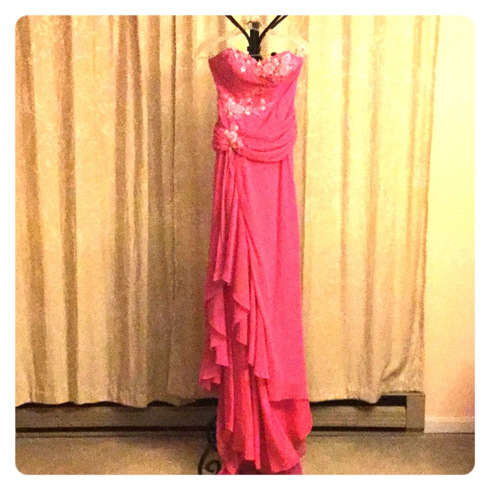 Prom gown
